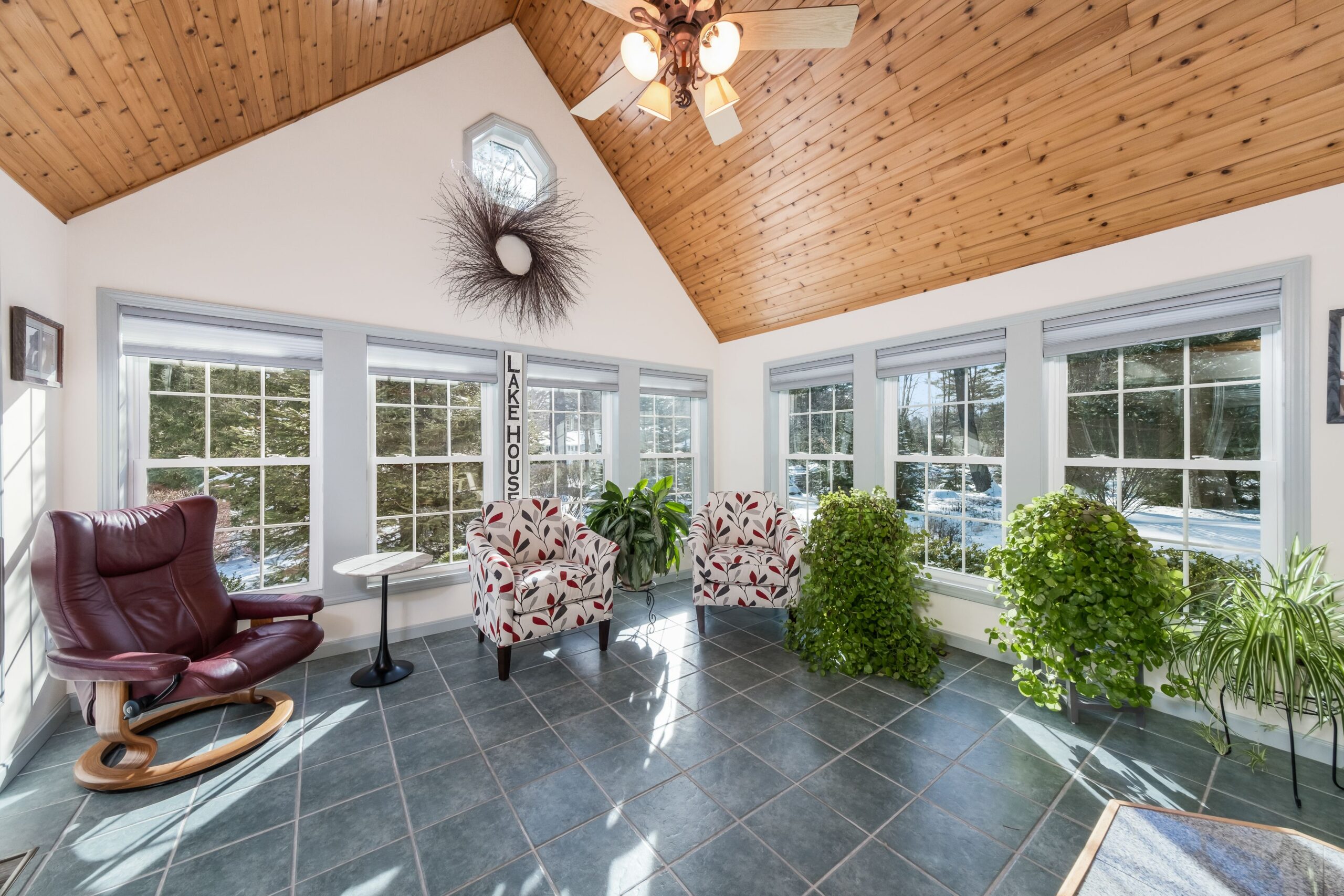 Stylish living room interior with comfortable armchairs and lush houseplants - Outdoor Comfort Solutions Stylish living room interior with comfortable armchairs and lush houseplants | Outdoor Comfort Solutions